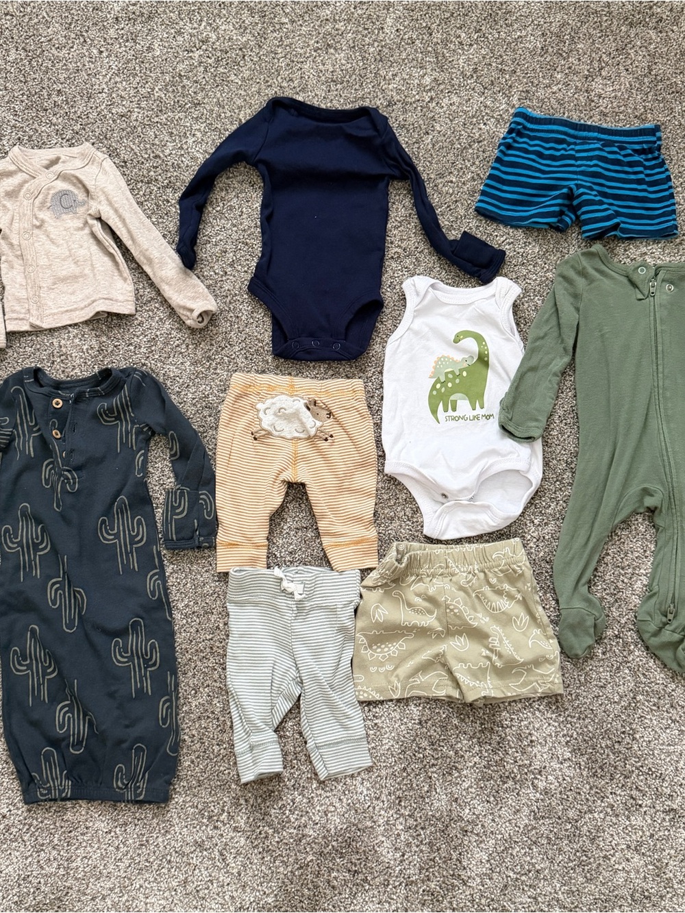 9 Piece Newborn Bundle - Misc Items